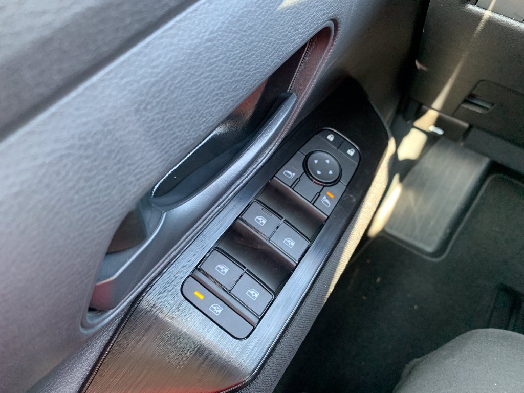New 2027 Nissan Kicks S FWD image 16