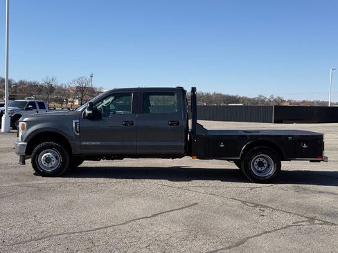 Used 2020 Ford F350 XL w/ Power Equipment Group image 8