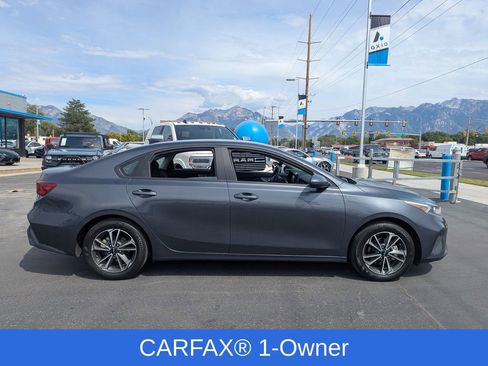Used 2024 Kia Forte LXS image 2