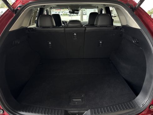 Used 2025 MAZDA CX-5 AWD 2.5 S w/ Preferred Package image 31