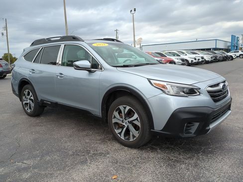 Used 2021 Subaru Outback Limited w/ Popular Package #2 image 2