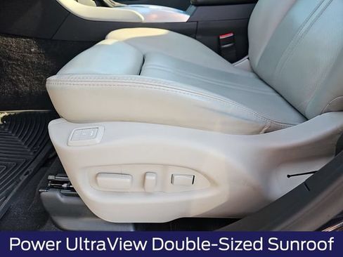 Used 2016 Cadillac SRX Performance w/ Driver Awareness Package FWD image 19
