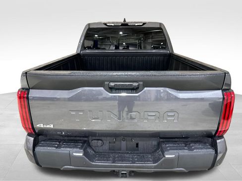 Used 2023 Toyota Tundra SR5 w/ SR5 Convenience Package AWD/4WD image 4