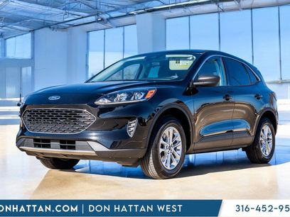 Used 2022 Ford Escape SE w/ Cold Weather Package