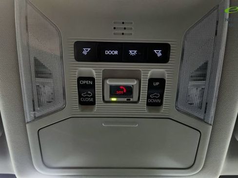 Used 2023 Toyota RAV4 XLE w/ Convenience Package FWD image 70