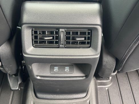 Used 2025 Honda CR-V Sport-L image 17