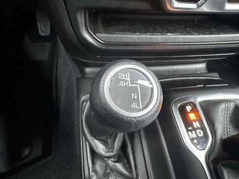 Used 2022 Jeep Wrangler Sport S image 20