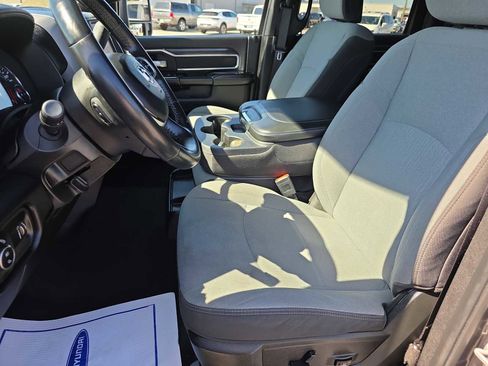 Used 2024 RAM 2500 Big Horn image 25