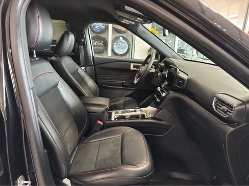 Used 2023 Ford Explorer ST-Line image 50