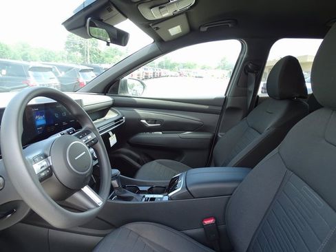 New 2025 Hyundai Santa Cruz SE image 12