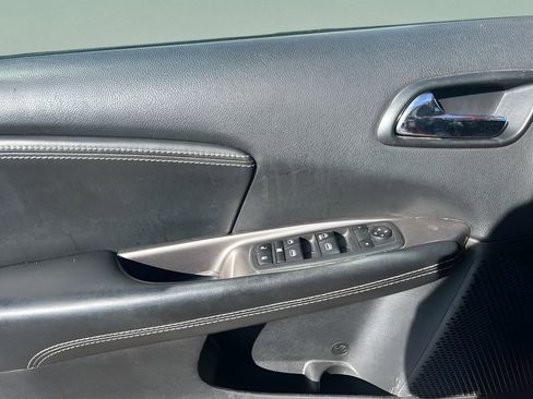 Used 2018 Dodge Journey Crossroad image 13