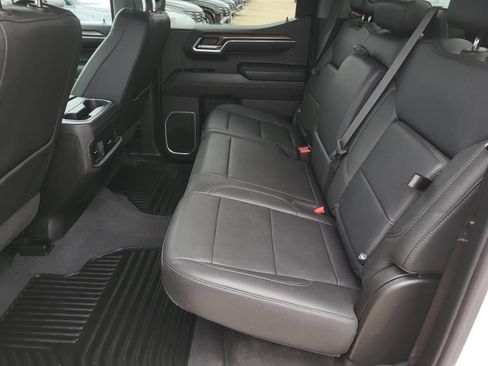 Used 2023 Chevrolet Silverado 1500 RST w/ Convenience Package II AWD/4WD image 11