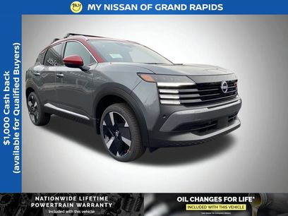 New 2026 Nissan Kicks SR w/ Cold Weather Package