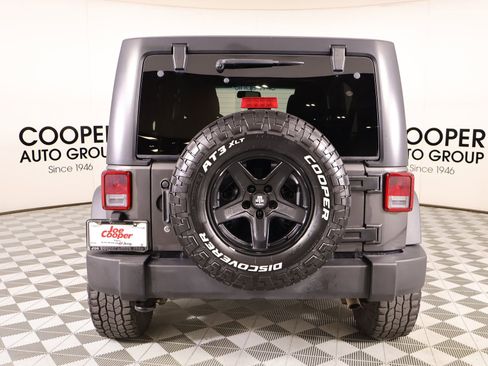 Used 2017 Jeep Wrangler Unlimited Sport w/ Quick Order Package 24S image 19