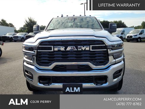 New 2025 RAM 4500 Tradesman w/ Safety Group image 18