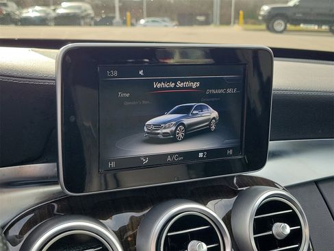Used 2017 Mercedes-Benz C 300 4MATIC Sedan image 26