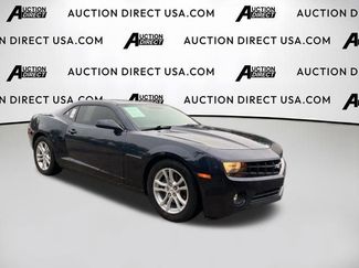 Used 2013 Chevrolet Camaro LT w/ Silver Rally Stripe Package video 3