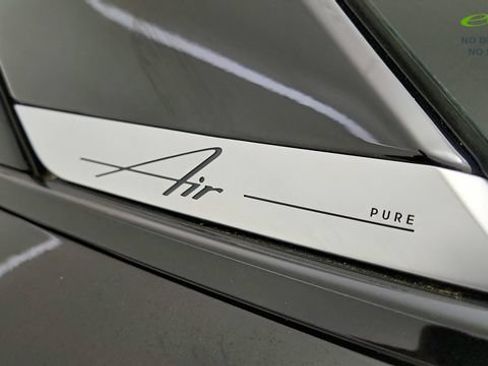 Used 2025 Lucid Air Pure RWD image 32