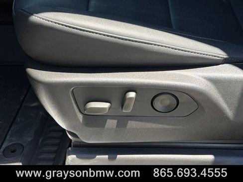 Used 2025 Chevrolet Silverado 1500 LTZ w/ Technology Package AWD/4WD image 14