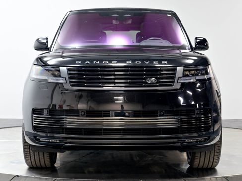 Used 2023 Land Rover Range Rover SV AWD/4WD image 53