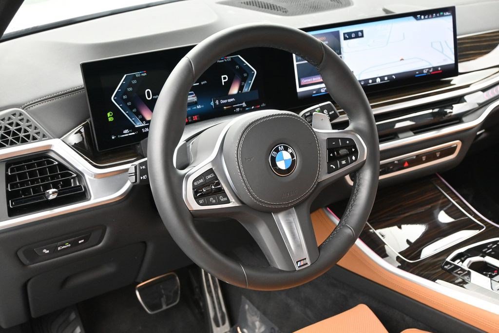 Used 2025 BMW X5 xDrive40i w/ M Sport Package AWD/4WD image 23