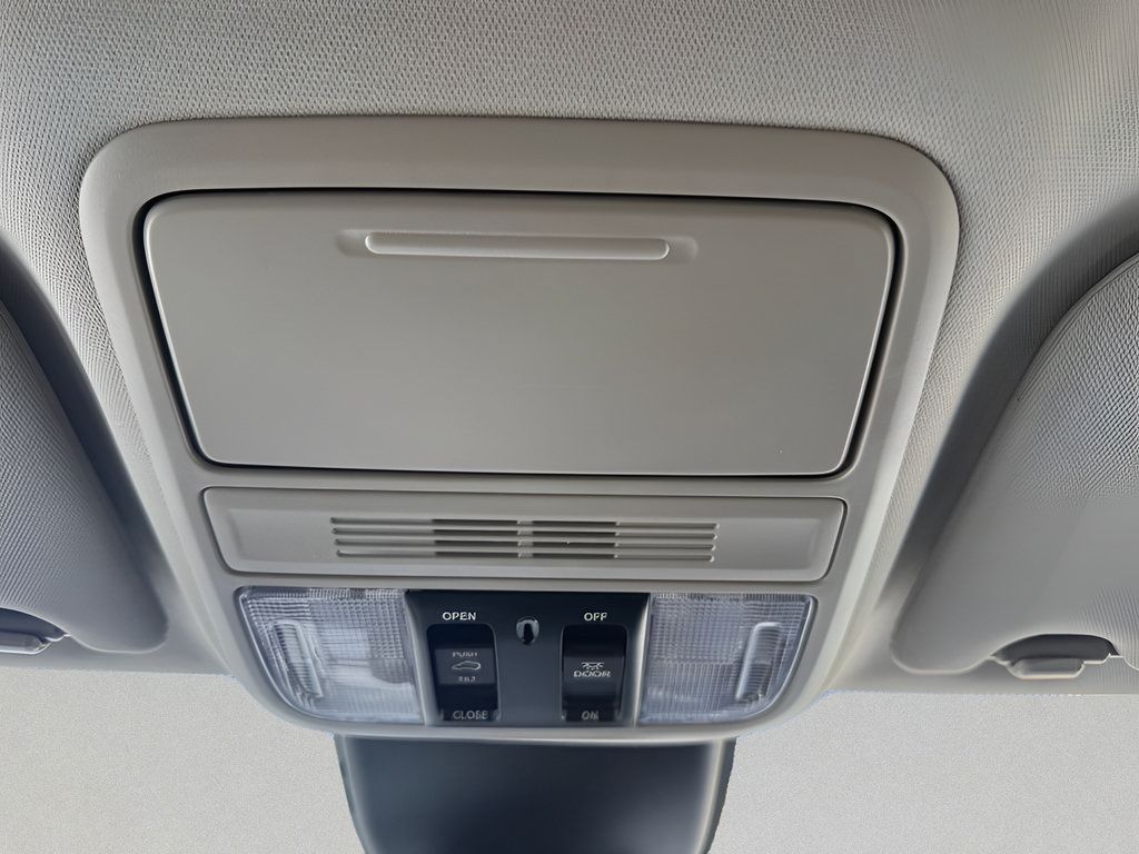 New 2027 Honda Odyssey EX-L image 30