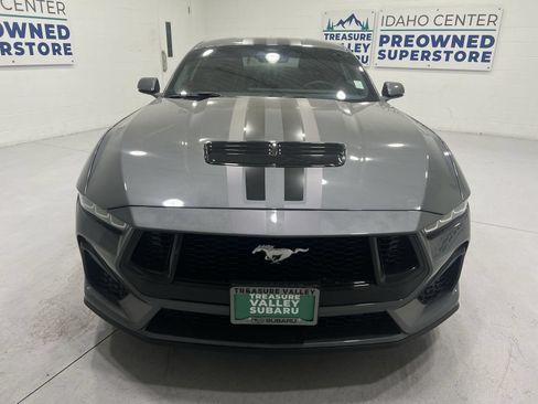 Used 2024 Ford Mustang GT Premium RWD image 3