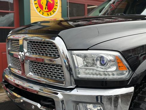 Used 2016 RAM 2500 Longhorn w/ Convenience Group image 10