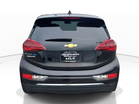 Used 2017 Chevrolet Bolt LT FWD image 6