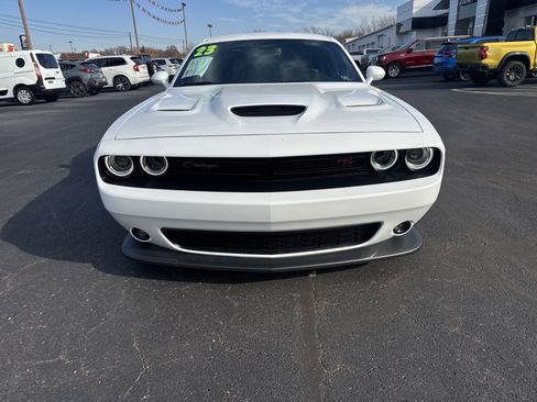 Used 2023 Dodge Challenger R/T Scat Pack image 9
