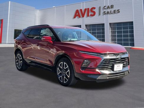 Used 2025 Chevrolet Blazer RS image 9