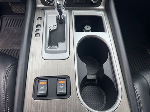 Used 2018 Nissan Murano SL w/ Moonroof Package image 6