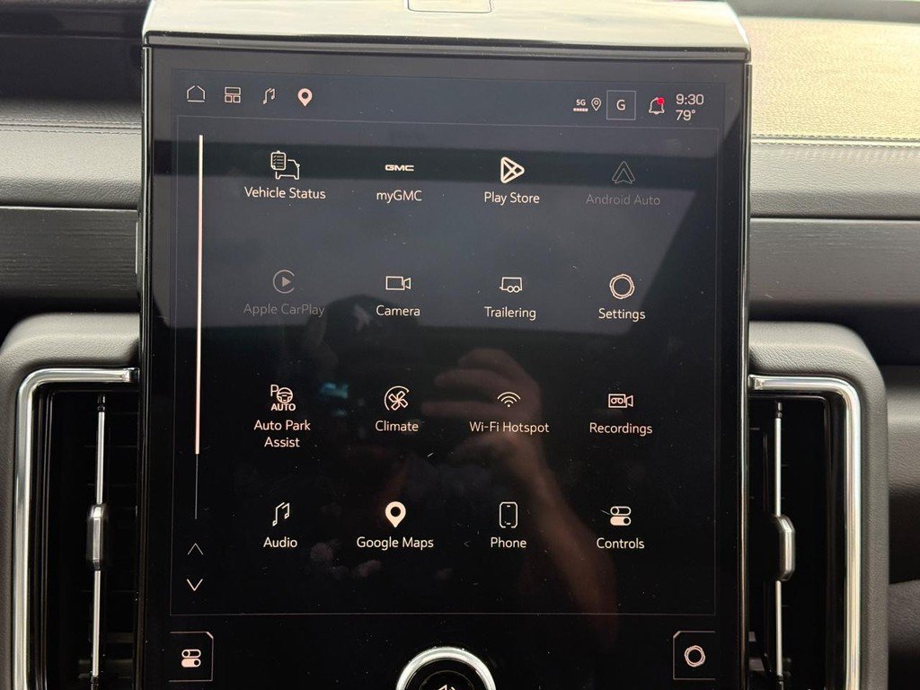 New 2026 GMC Yukon Denali w/ Denali Reserve Package AWD/4WD image 10