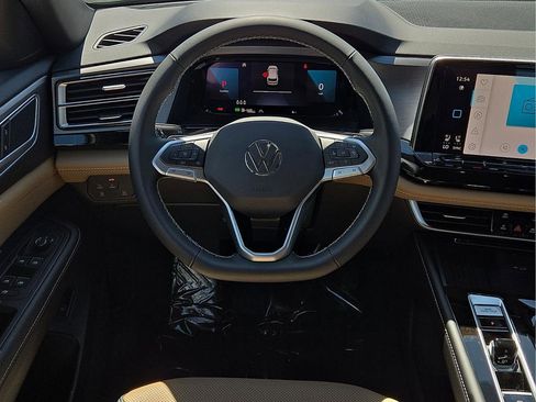 New 2026 Volkswagen Atlas Cross Sport SE FWD image 14