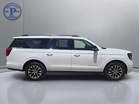 Used 2025 Ford Expedition Max Platinum AWD/4WD image 8