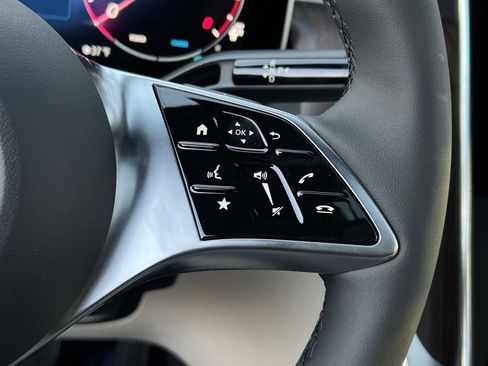 New 2026 Mercedes-Benz GLC 300 4MATIC image 29