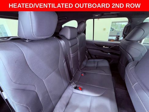 Certified 2024 Lexus LX 600 4WD w/ Interior Upgrade Package image 18