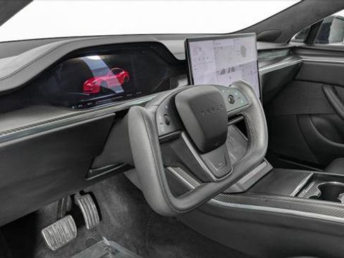 Used 2021 Tesla Model S Plaid image 23