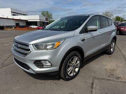 Used 2017 Ford Escape SE