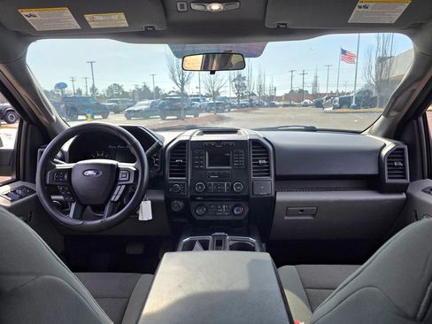 Used 2017 Ford F150 XL w/ Equipment Group 101A Mid image 14