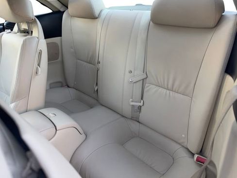 Used 2010 Lexus SC 430 Convertible image 13