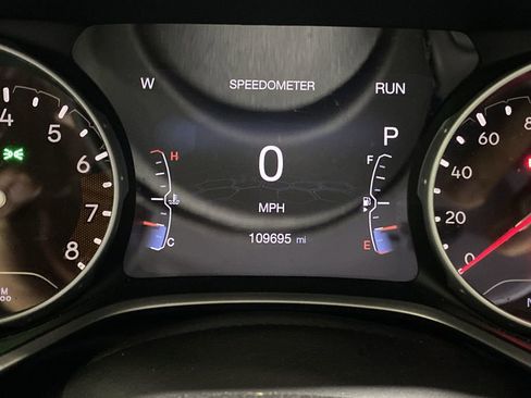 Used 2018 Jeep Compass Limited w/ Navigation Group image 12