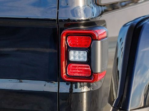 New 2026 Jeep Gladiator Rubicon AWD/4WD image 10
