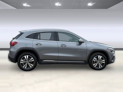 New 2026 Mercedes-Benz GLA 250 4MATIC image 8