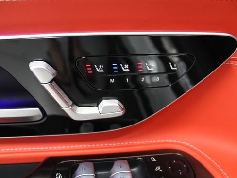 Used 2023 Mercedes-Benz SL 43 AMG image 21