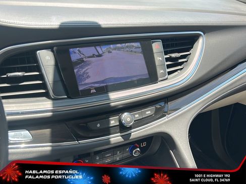 Used 2023 Buick Enclave Essence FWD image 19
