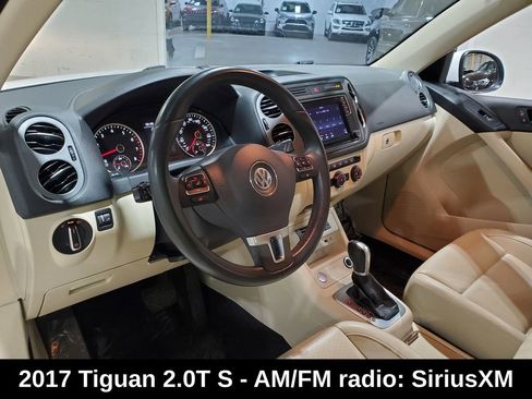 Used 2017 Volkswagen Tiguan S FWD image 7