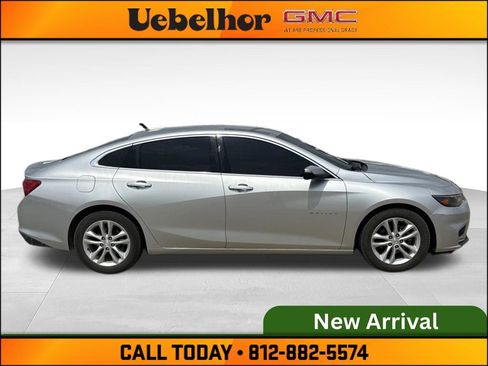 Used 2016 Chevrolet Malibu LT FWD image 5
