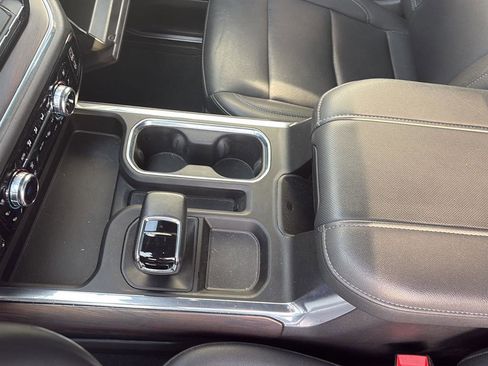 Used 2023 GMC Sierra 1500 SLT w/ SLT Premium Plus Package image 20