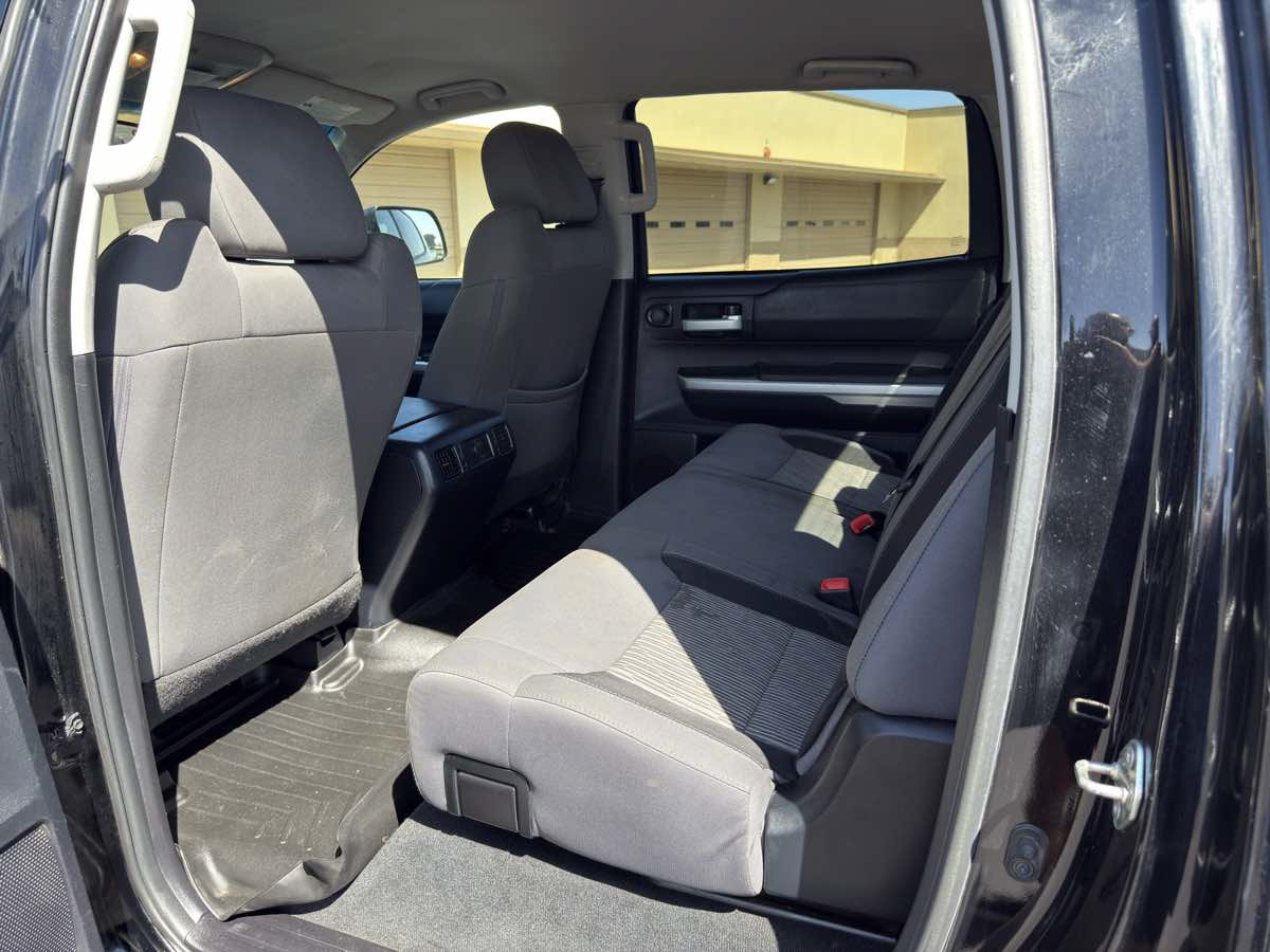 Used 2016 Toyota Tundra SR5 w/ SR5 Upgrade Package AWD/4WD image 26